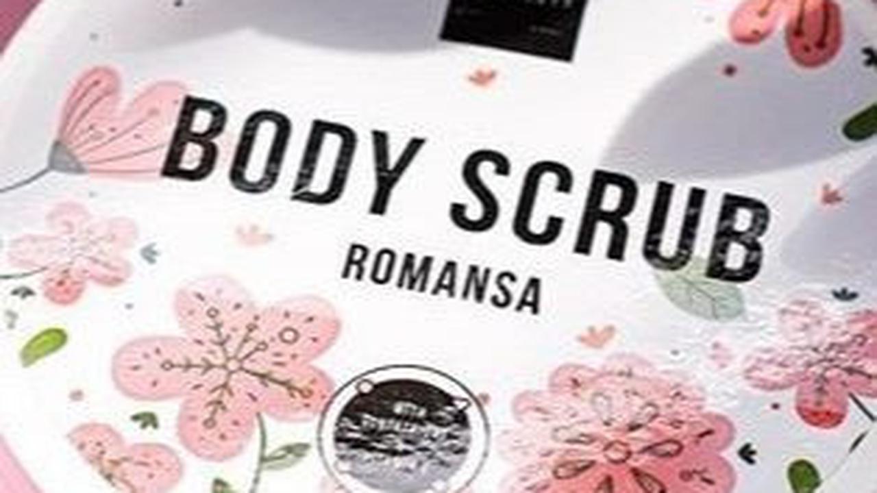 1. Scarlett Whitening Body Scrub<br>
