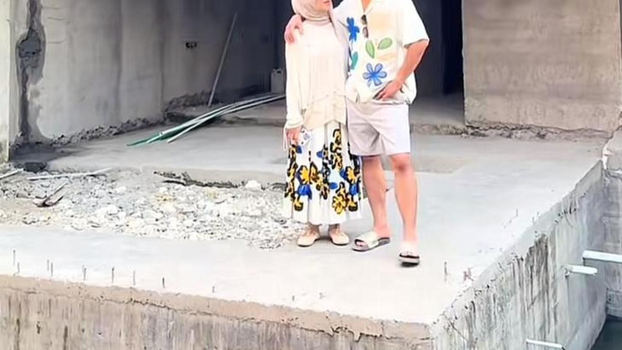 Potret Lesti Kejora dan Rizky Billar Tunjukkan Progress Villa di Bali, Perkiraan Tahun Ini Bisa Dihuni