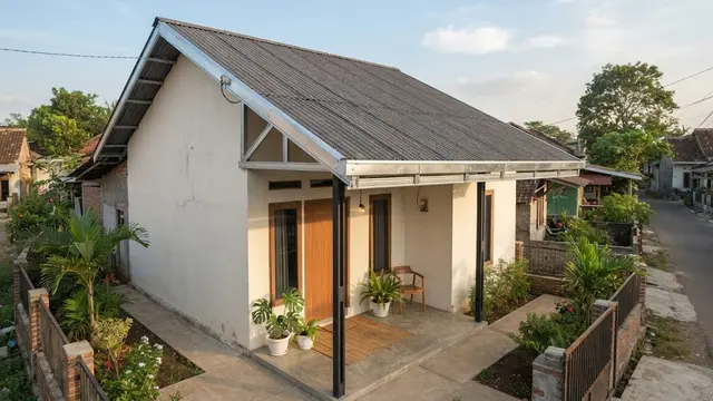 Desain Atap Pelindung Teras Rumah Kecil