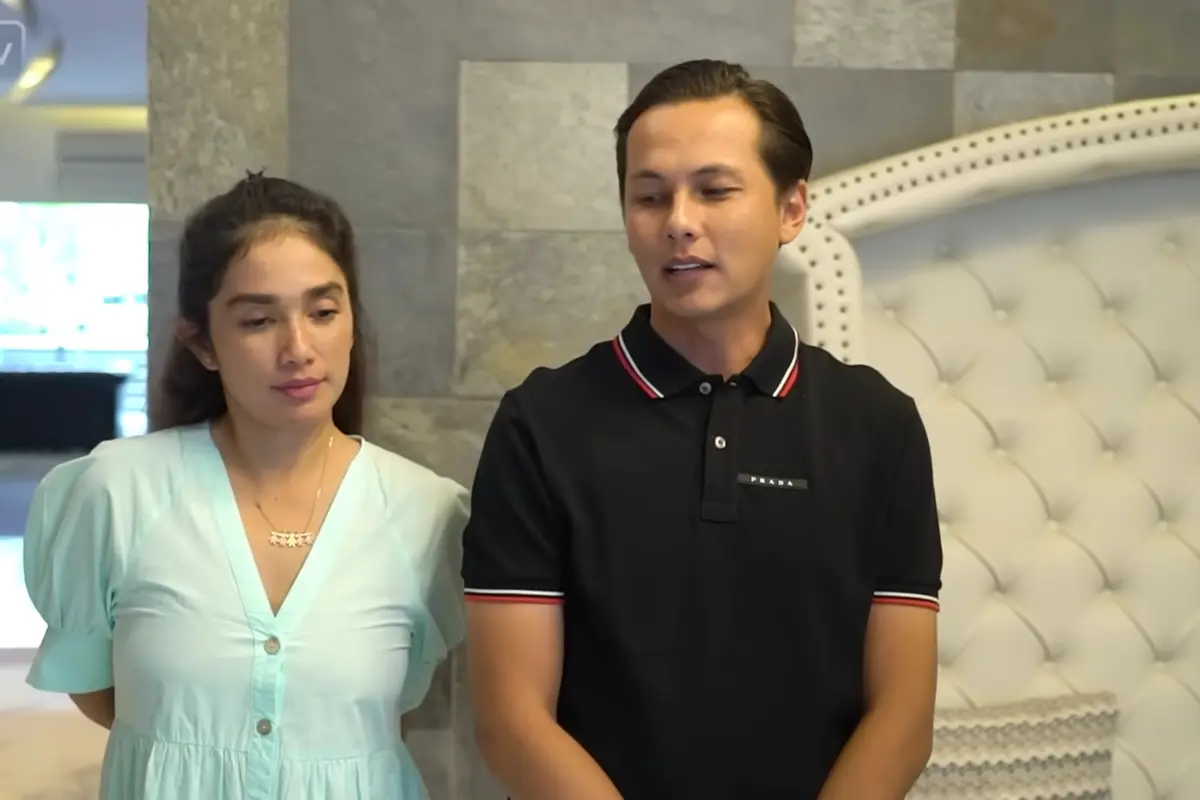 Potret Ruang Tamu Rumah Andhika Pratama dan Ussy Sulistiawaty