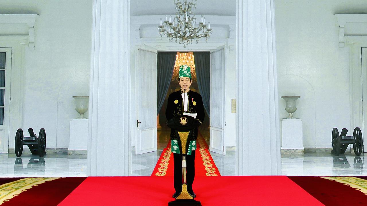 Kenakan Baju Adat Tanah Bambu, Jokowi Pimpin Upacara Hari Kelahiran Pancasila