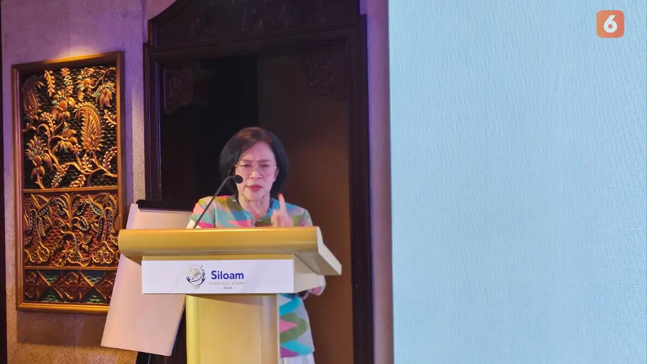 Dokter Gizi Klinik Subspesialis Nutrisi pada Kelainan Metabolisme Gizi di MRCCC Siloam Hospitals Semanggi, Dr. dr. Fiastuti Witjaksono, MS, SpGK (K) (Foto: Aditya Eka Prawira/Liputan6.com)