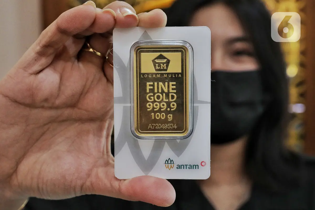 Harga Emas Dunia Menguat Tipis