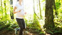 Anda tidak perlu takut atau khawatir lagi untuk melakukan olahraga lari saat hamil, asal melakukan beberapa hal di bawah ini, apa saja?