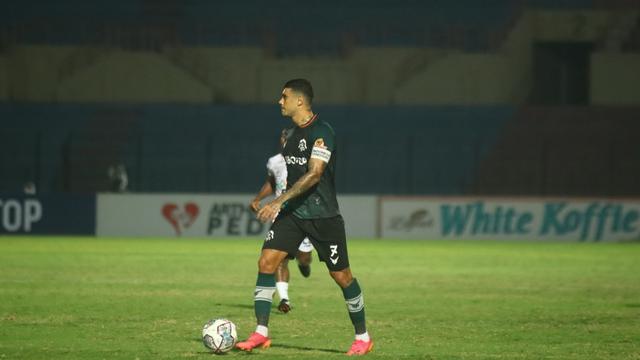 Pemain Persikabo 1973, Ciro Alves