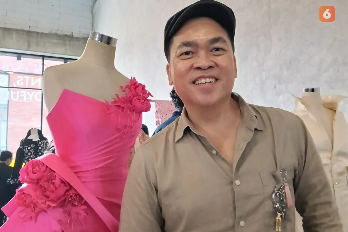 Billy Tjong Bawa Kisah Fuschia dan Korset ke Panggung JF3 Setelah 6 Tahun Absen