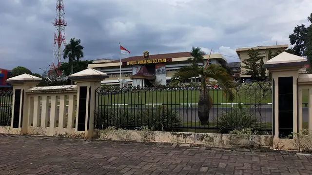 Tergiur Paket Sembako Murah, Puluhan Warga Palembang Tertipu Miliaran Rupiah