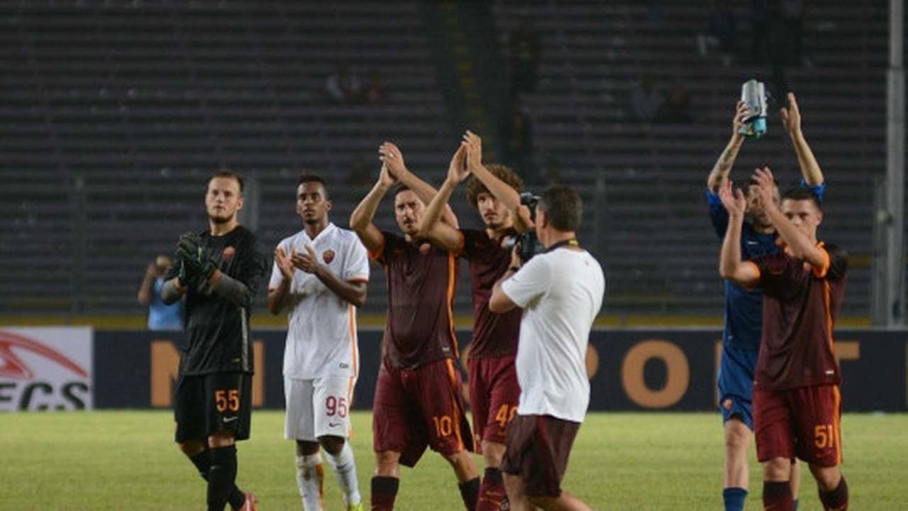Aksi Totti dkk di laga AS Roma Indonesia Day 2015