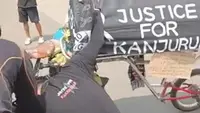Pak Midun akhirnya sampai di GBK Jakarta, usai menempuh perjalanan panjang mengayuh sepeda dari Malang ke Jakarta membawa misi penyelesaian kasus Tragedi Kanjuruhan. (Liputan6.com/ Dok Ist)