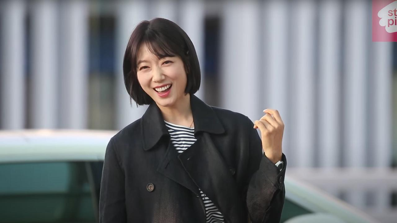 Potret Park Shin Hye dengan Model Rambut Terbaru, Potongan Pendek yang Lebih Fresh