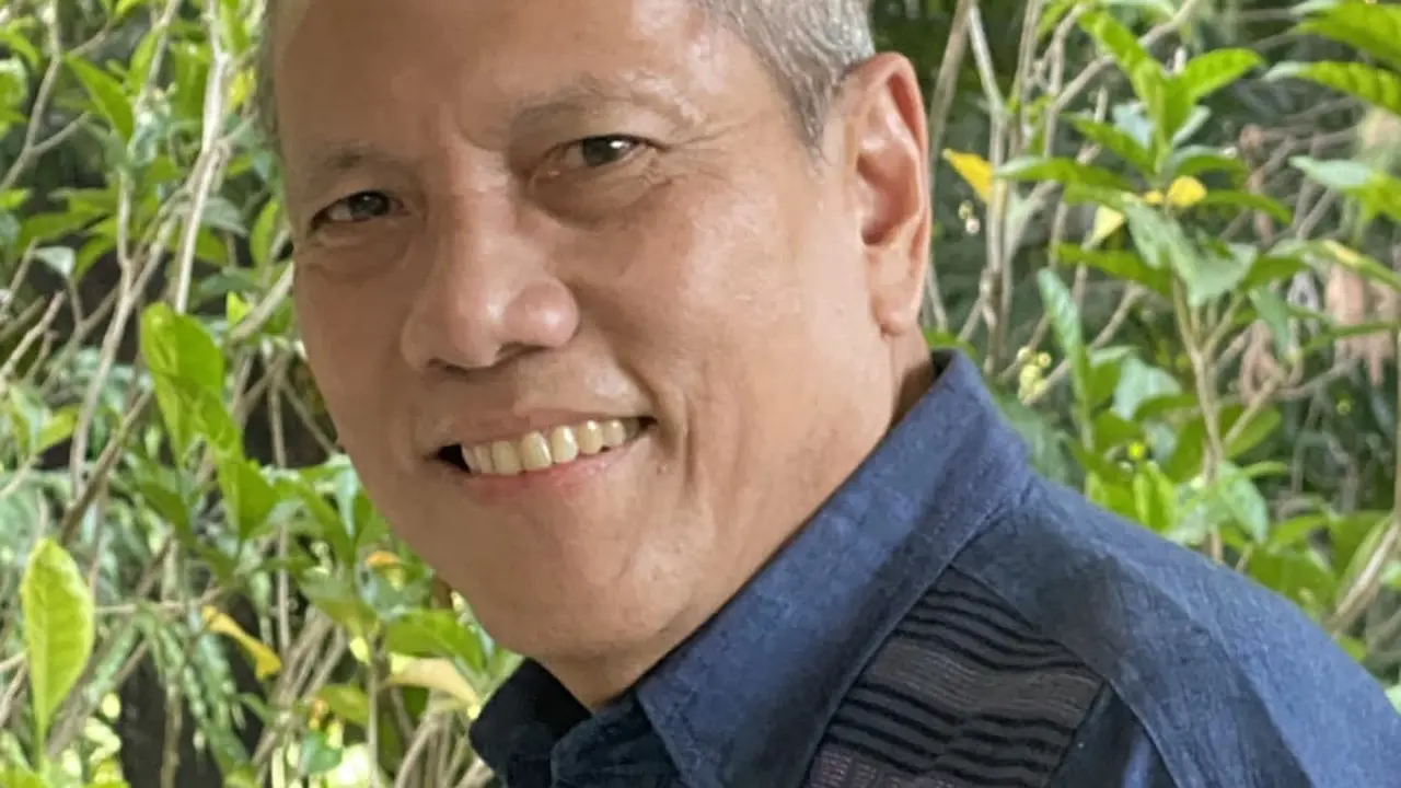 Prof Tjandra Yoga Aditama, Kolom Pakar, COVID-19