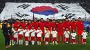 3. Korea Selatan - Tidak seperti sebelumnya, kali ini Ksatria Taeguk tampil kurang meyakinkan dan hanya lolos sebagai runner-up. Heung-Min Son dkk harus menderita tiga kali kekalahan dalam 10 laga kualifikasi Piaal Dunia 2018. (AFP/Jung Yeon-Je)