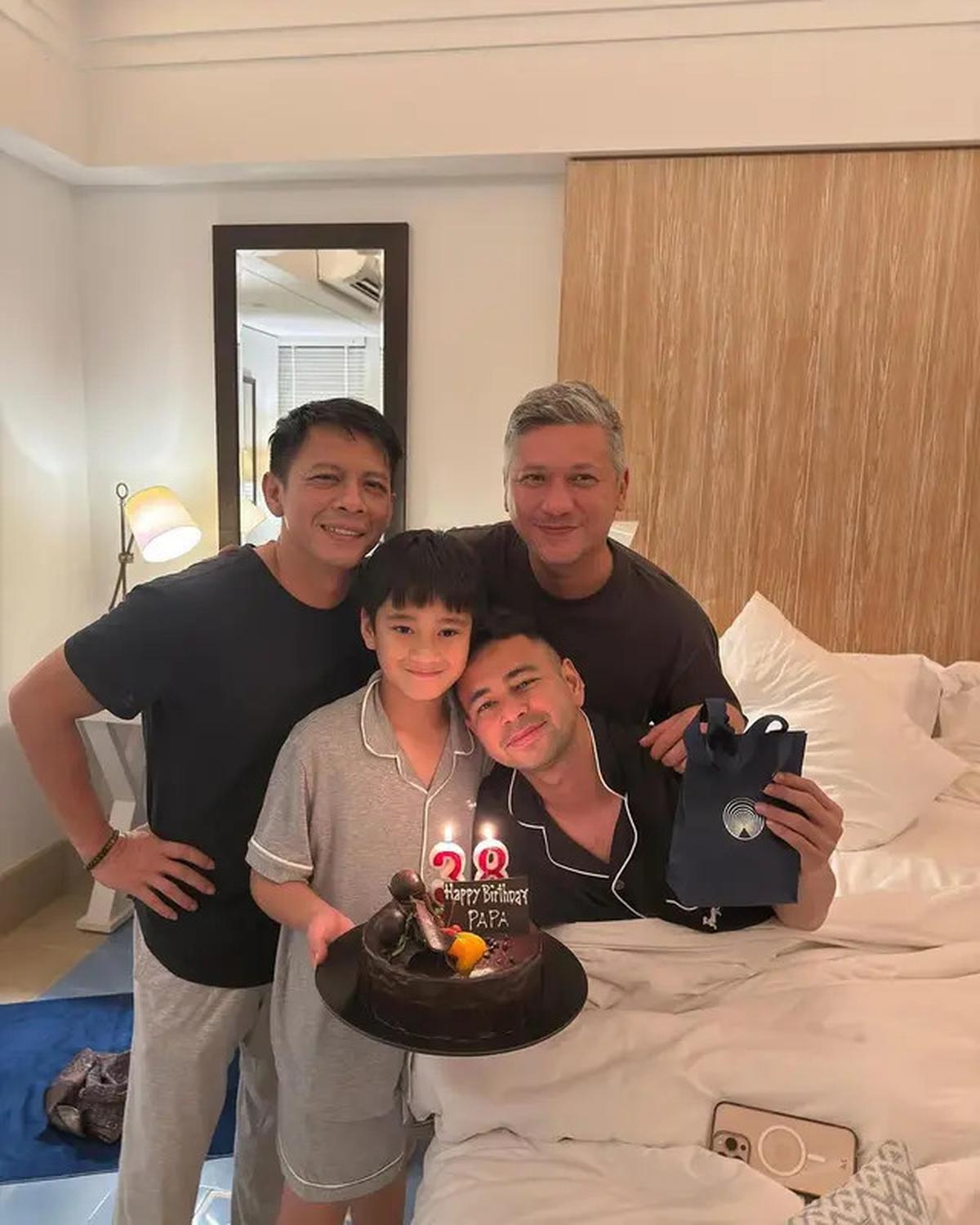 6 Potret Beda Kejutan Ultah Raffi Ahmad dan Nagita, Rayakan di Negara Berbeda