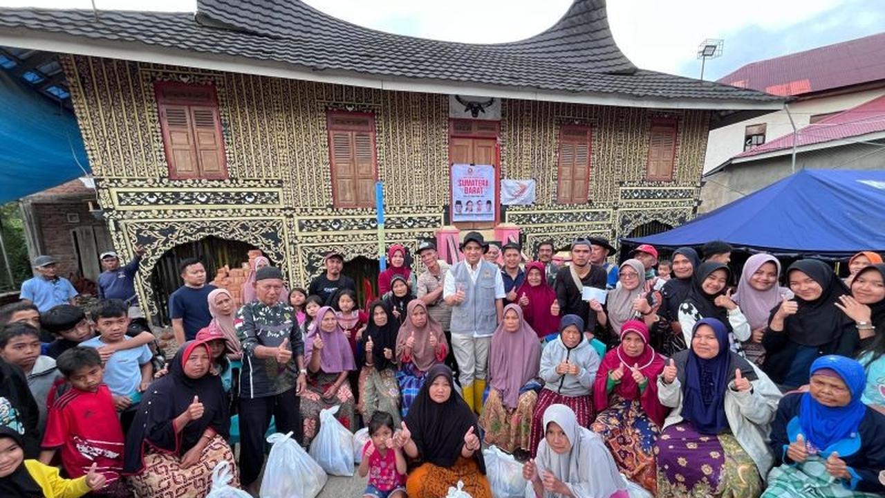 Anggota DPR RI Salurkan Bantuan Bencana Agam ke Pelosok dengan Motor, Tinjau Langsung Dampak Galodo