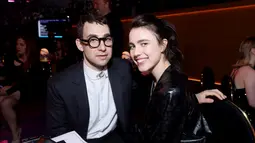 Pihak Margaret Qualley Bantah Isu Selingkuh, Sebut Masih Saling Cinta dengan Jack Antonoff