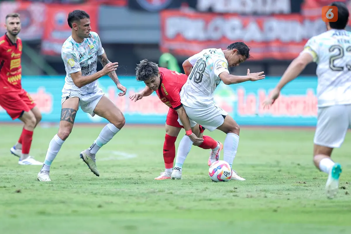 Foto: Duel Imbang Persija Vs Persib dalam Laga Super Big Match BRI Liga 1 2024/2025