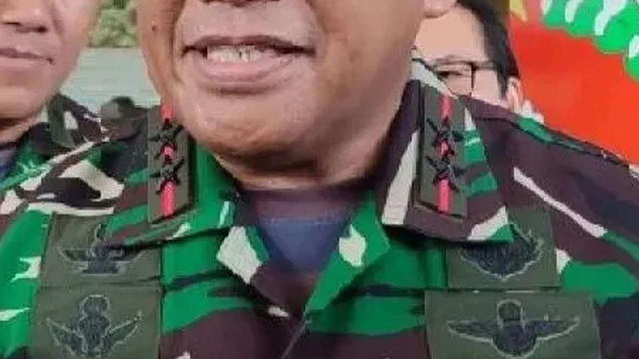 Tidak heran apabila Letjen TNI Muhammad Saleh Mustafa pernah menduduki sejumlah posisi moncer sebelum akhirnya menjabat sebagai Pangkostrad. <br>