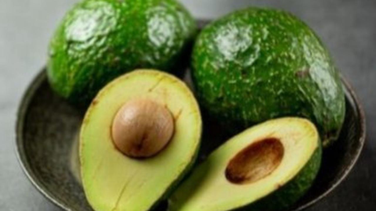 Rahasia Kulit Cantik: Bahan Alami Ampuh yang Bisa Menyingkirkan Flek Hitam dari Wajah