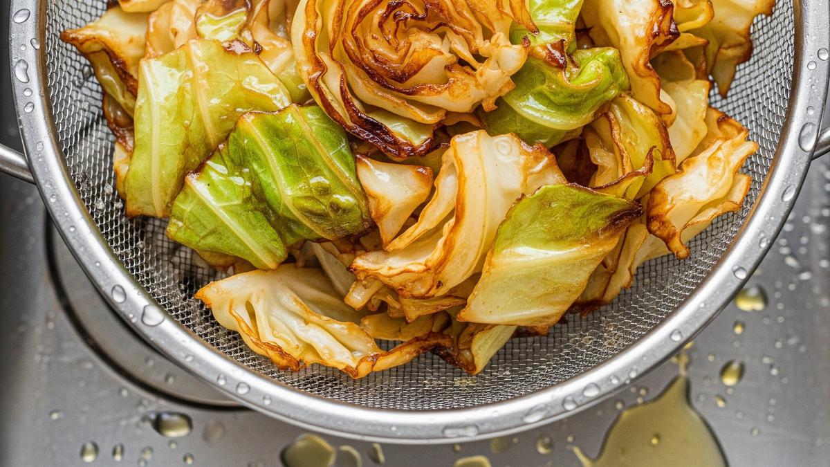 6 Tips Goreng Kol Goreng Agar Tidak Menyerap Minyak, Tetap Krispi
