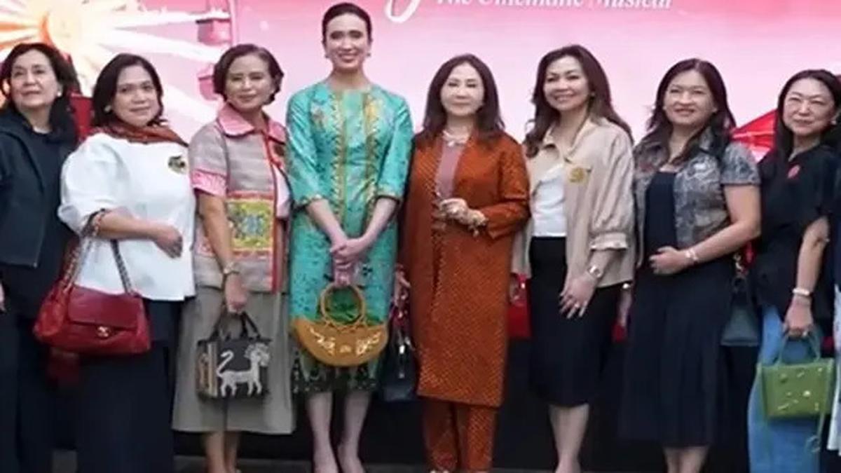 Model Baju Batik Kerja ala Widiyanti Putri Wardhana, Menteri Terkaya di Era Presiden Prabowo