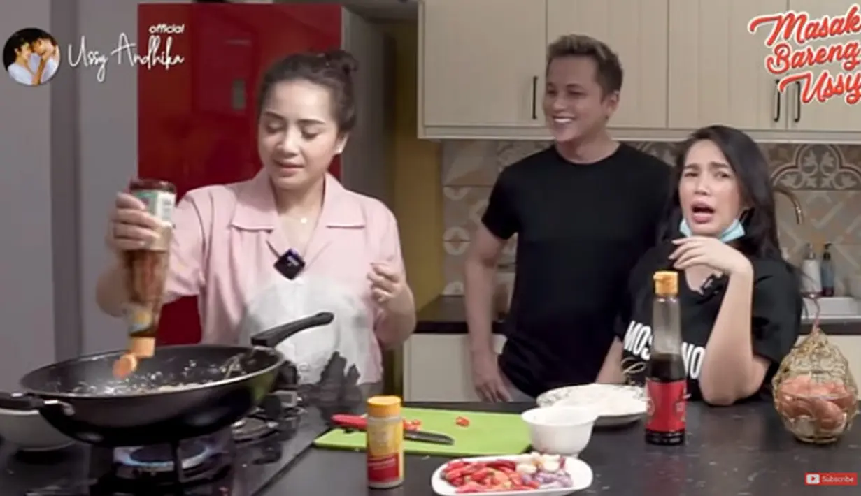 Nagita Slavina dan Ussy Sulistiawaty (Youtube/Ussy Andhika Official)