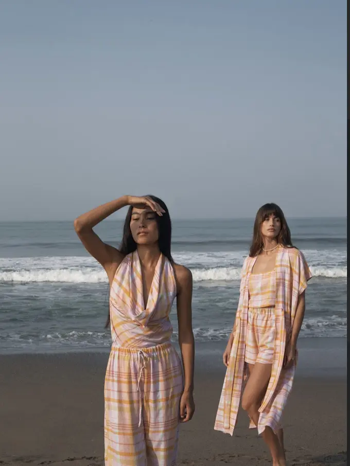 Dew It dan Paulina Katarina