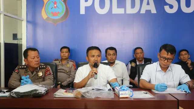Konferensi Pers