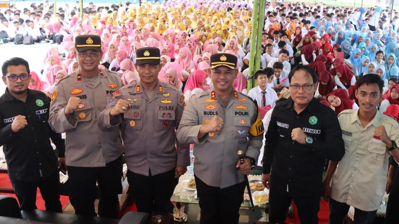 Kapolres Rohul Ajak Mahasiswa UPP Aktif Jaga Kamtibmas saat Pilkada