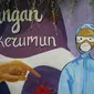 Mural yang berisi imbauan terkait COVID-19 terlihat di Menteng, Jakarta, Kamis (7/10/2021). Pemerintah menyiapkan langkah implementasi prokes 3M, implementasi surveilans 3T, percepatan vaksinasi dan persiapan fasilitas rumah sakit. (Liputan6.com/Johan Tallo)