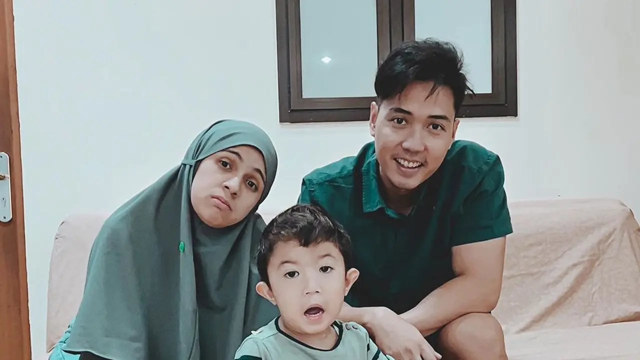 [Fimela] Nycta Gina dan Rizky Kinos