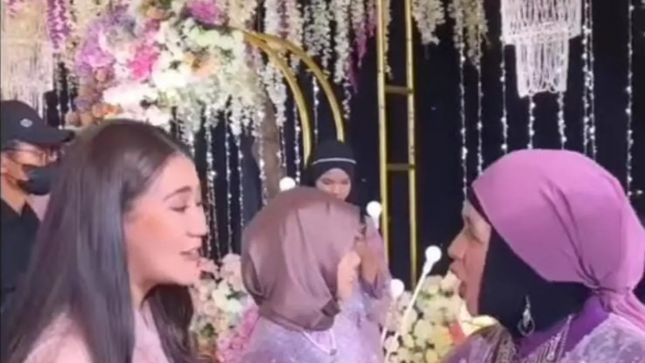 Aaliyah Massaid hadir di 7 bulanan Aurel Hermansyah