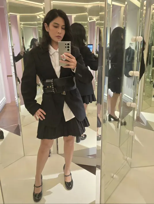  Instagram/ Dian Sastrowardoyo]</p>