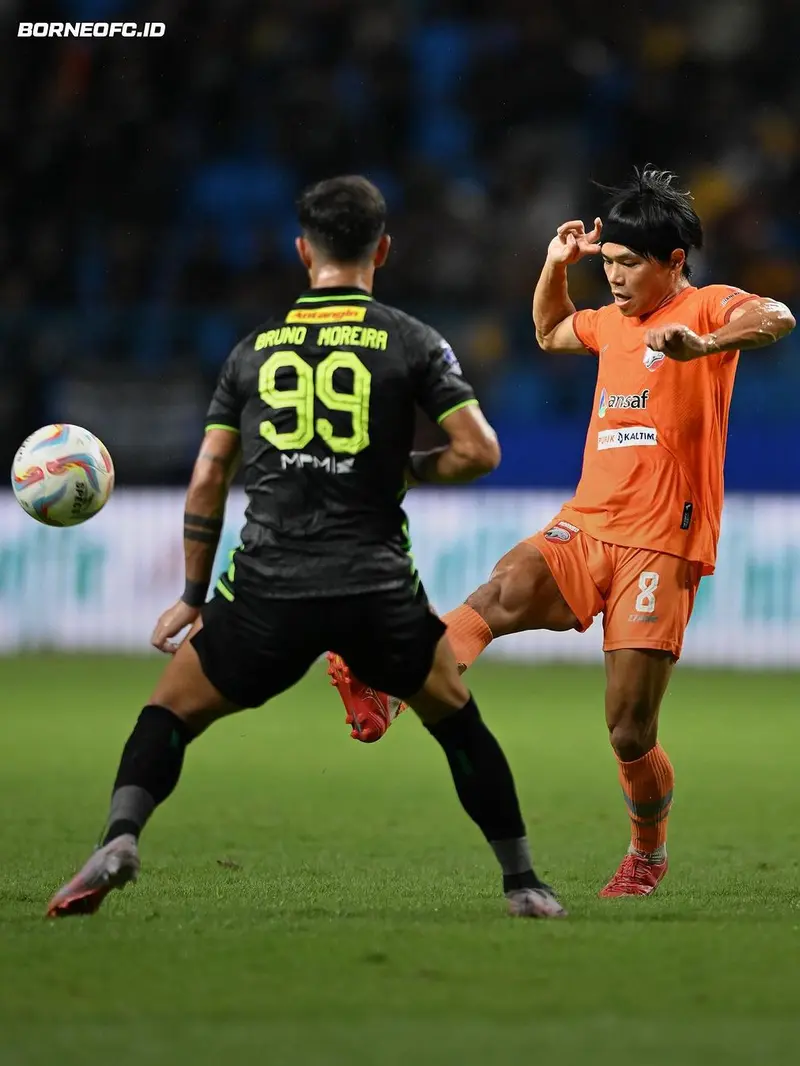 Borneo FC Vs Persebaya Surabaya di BRI Liga 1 2023/2024.