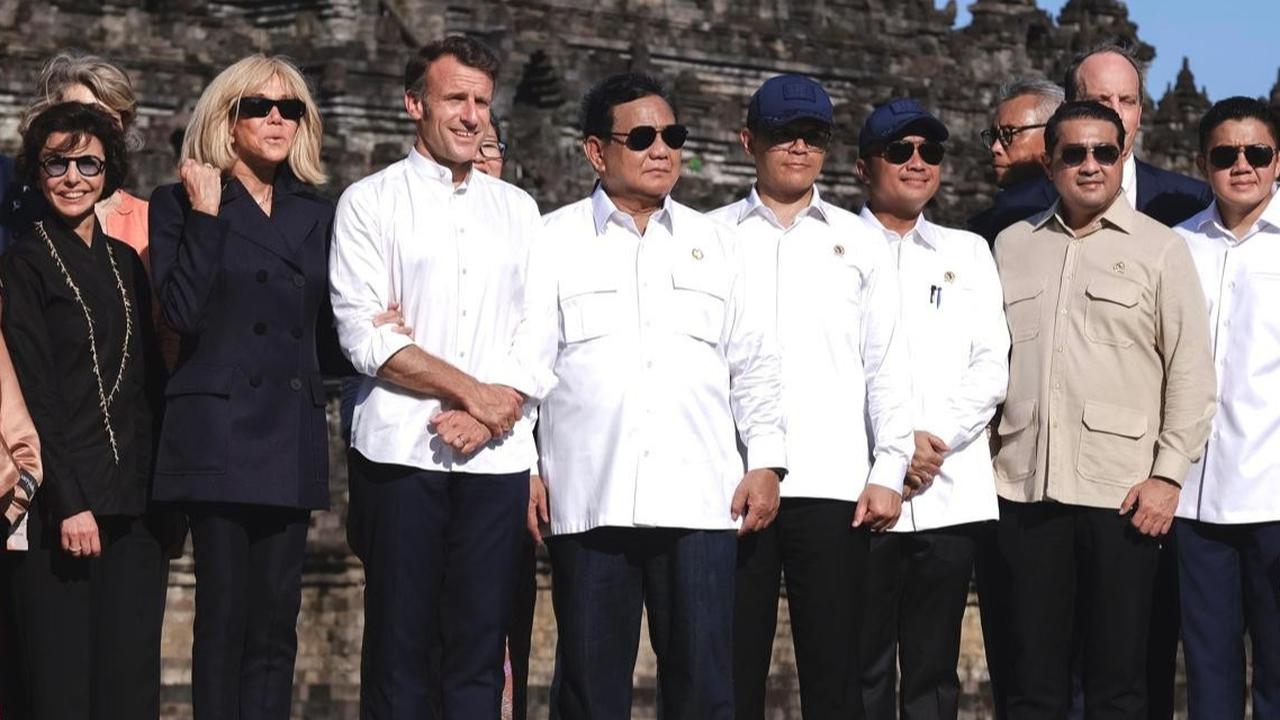 Dampingi Presiden Prabowo, Menteri Ekraf Sambut Macron di Borobudur