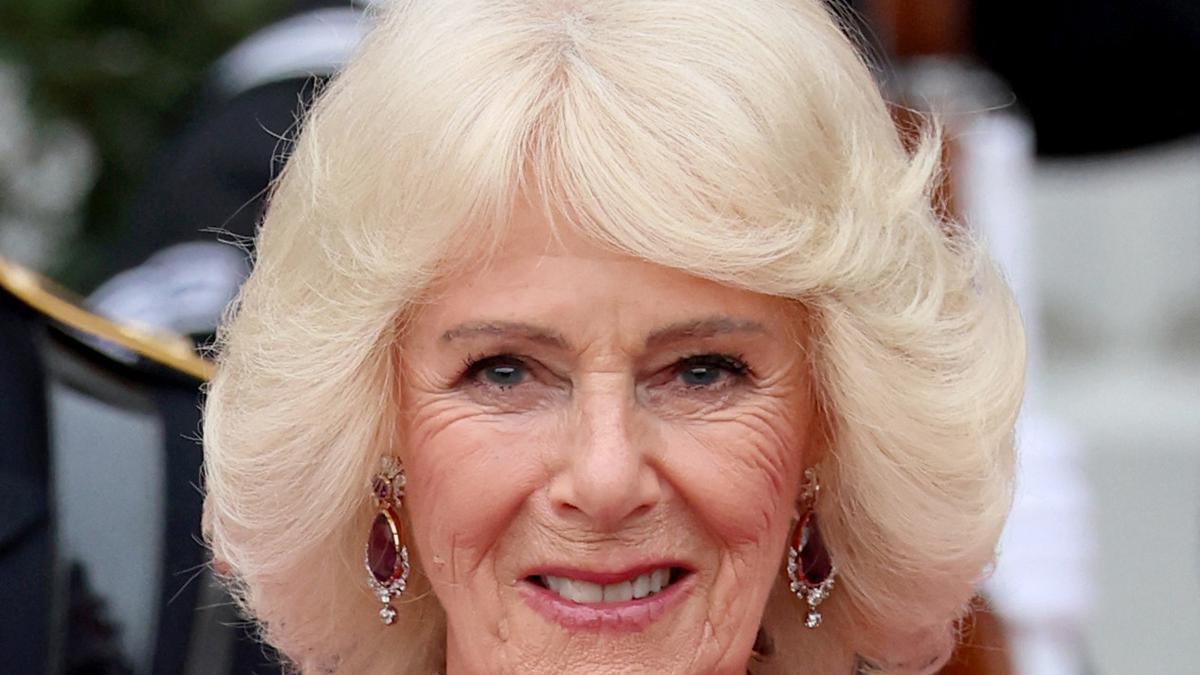 Perhiasan Antik Ratu Camilla Saat Melawat ke AS, Ada Kalung Permata Ungu Berusia 2 Abad