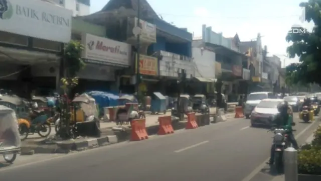 Abu vulkanik dari Gunung Merapi sudah tampak mengguyur beberapa kawasan yang berada di Kota Yogyakarta