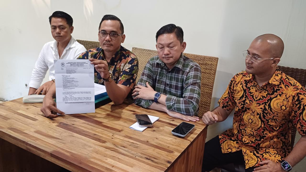 2 Kali Gagal Eksekusi Rumah Pensiunan TNI karena Diadang Massa Ormas, Warga Surabaya Surati MA hingga Polri