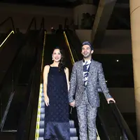 "Buat saya ada dua pemain yang berhasil banget membuat kontras. Dinamikanya asik banget. Mereka punya cerita yang panjang tapi ya kita bisa bertahan sampai akhir," Riri Riza di Gala Premier My Stupid Boss, CGV Blitz. (Nurwahyunan/Bintang.com)