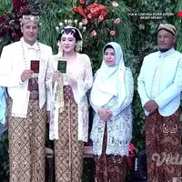 Kebaya putih akad nikah Via Vallen dengan lengan terompet terlihat istimewa