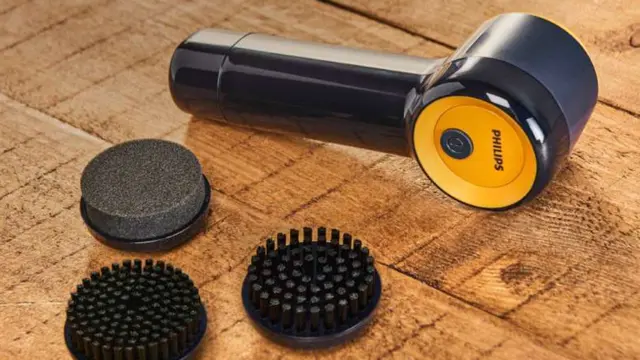 Solusi Praktis Bersihkan Sneakers dalam 5 Menit dengan Sikat Elektrik