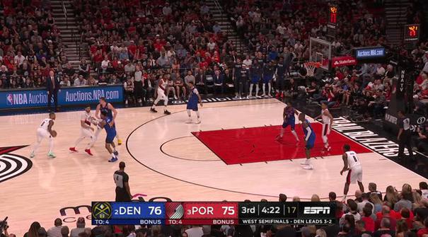 Damian Lillard mencetak 32 poin dan CJ McCollum menambahkan 30 poin untuk membantu Blazers meraih kemenangan atas Nuggets di Game 6.