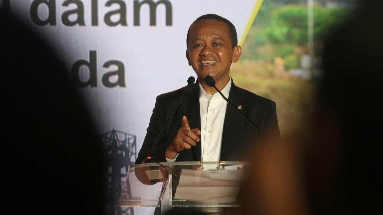 Bahlil Akhirnya Bocorkan Alasan Penghentian Sementara Tambang Nikel di Raja Ampat
