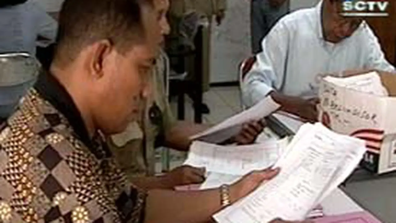 040203aPengungsi_Maluku1.jpg
