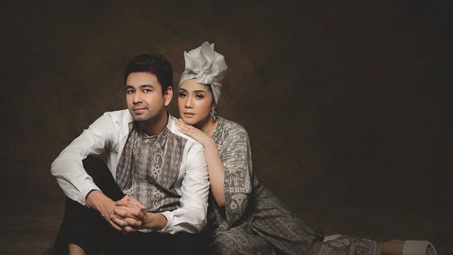 Raffi Ahmad dan Nagita Slavina. (Foto: Rio Motret dari Instagram @raffinagita1717)