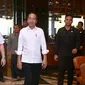 Presiden Joko Widodo (Jokowi) saat meninjau Hotel Nusantara IKN, pada Selasa, (30/7/2024). (Foto: Biro Pers Sekretariat Presiden)