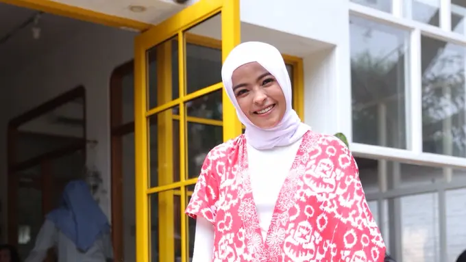 [Fimela] Tantri Kotak