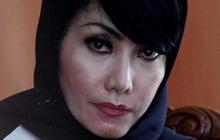  Di pengadilan, Malinda sarapan combro dan misro