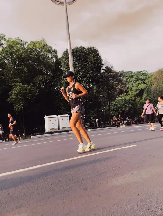 Nia Ramadhani rajin lakoni olahraga (Instagram/ramadhaniabakrie)