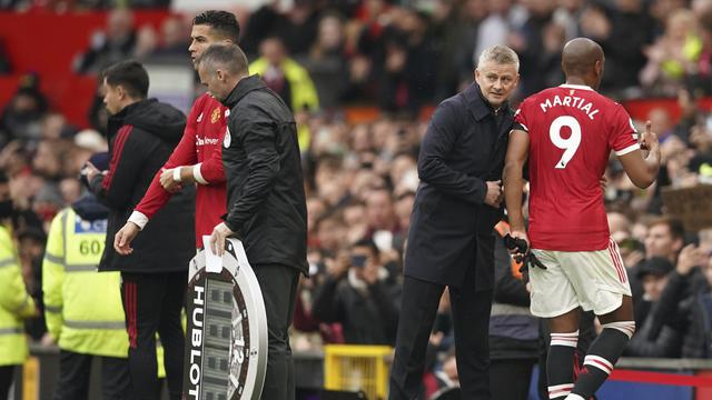 Cristiano Ronaldo, Manchester United masuk menggantikan Anthony Martial