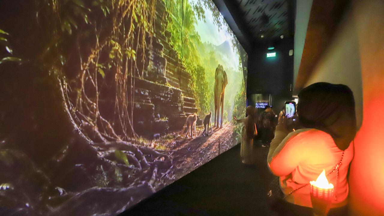 Menyusuri Sejarah Borobudur Lewat Teknologi Imersif